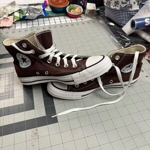 Brown Converse size 7.5 womens